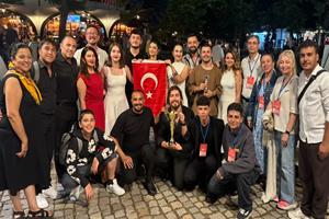 Karabük Üniversitesi Öğrencileri Bulgaristan’daki Uluslararası Festivalden Çifte Ödülle Döndü