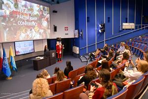 Karabük Üniversitesi Erasmus Ortaklık Konferansı’nda Uluslararası İş Birliklerini Tanıttı