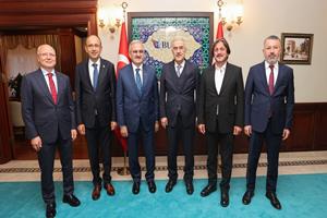 Karabük Üniversitesi Rektörü Prof. Dr. Kırışık’tan Bursa’da Üst Düzey Ziyaret