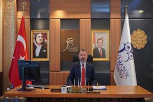 Karabük Üniversitesi Rektörü Prof. Dr. Fatih Kırışık’ın 1 Mayıs Emek ve Dayanışma Günü Mesajı