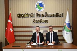 Karabük Üniversitesi ile Kırşehir Ahi Evran Üniversitesi Arasında Akademik İş Birliği Protokolü İmzalandı