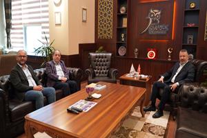 İHA Karabük Bölge Müdürü Yasin Erdem ve Gazeteci Şükrü Gökkaya’dan Rektör Kırışık’a Ziyaret