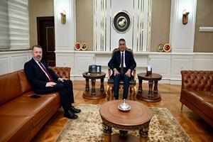 KBÜ Rektörü Kırışık’tan Karabük Valisi Çağatay’a Hayırlı Olsun Ziyareti